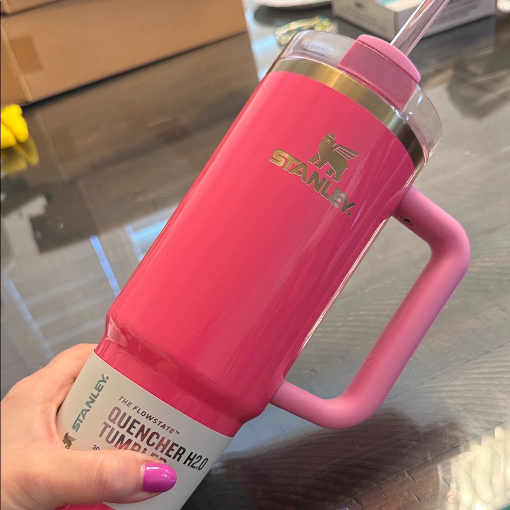 Stanley Pink Parade 30oz